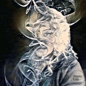 Meet your Posher, Catherine